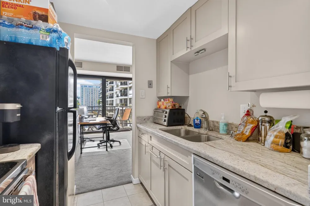 1530 KEY BOULEVARD #529 Arlington, VA 22209