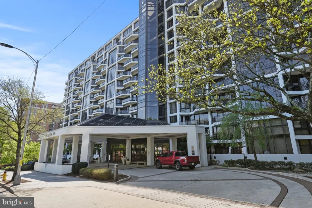 1530 KEY BOULEVARD #529 Arlington, VA 22209