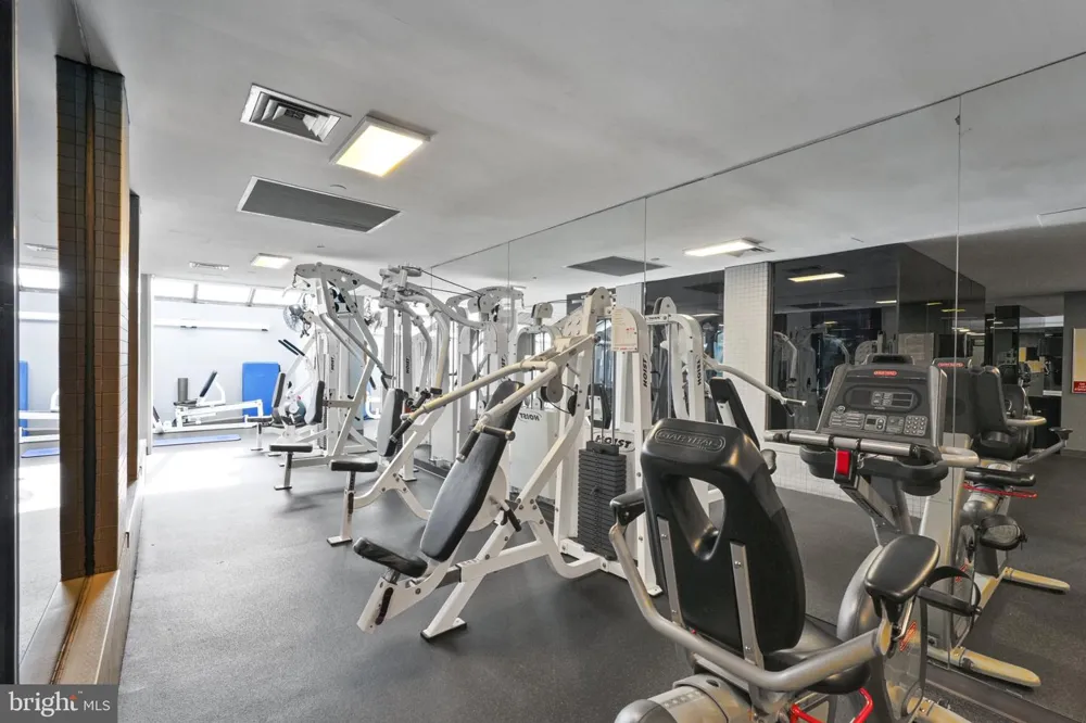 1530 KEY BOULEVARD #529 Arlington, VA 22209