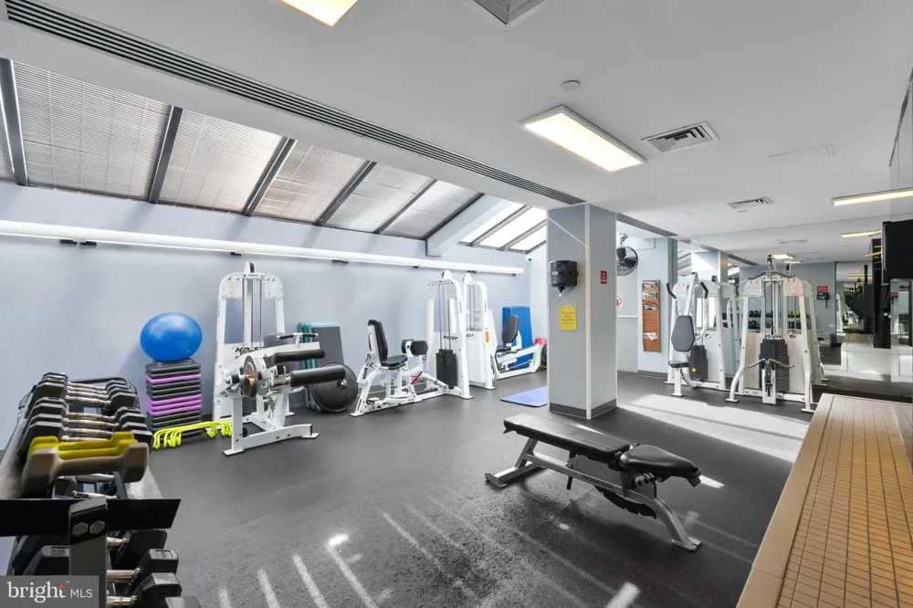 1530 KEY BOULEVARD #529 Arlington, VA 22209