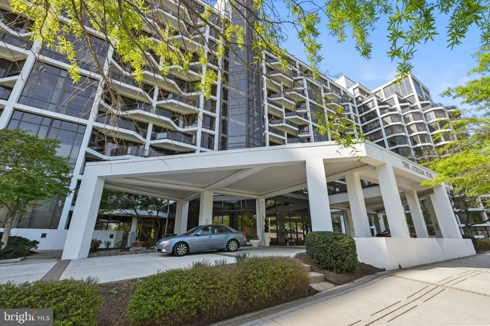 1530 KEY BOULEVARD #529 Arlington, VA 22209
