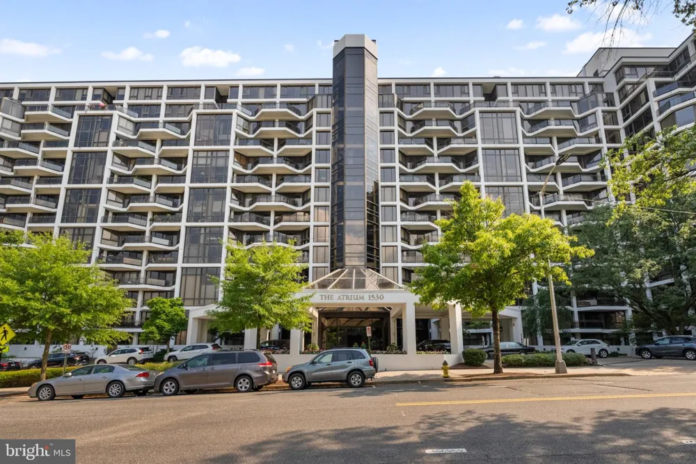 1530 KEY BOULEVARD #529 Arlington, VA 22209