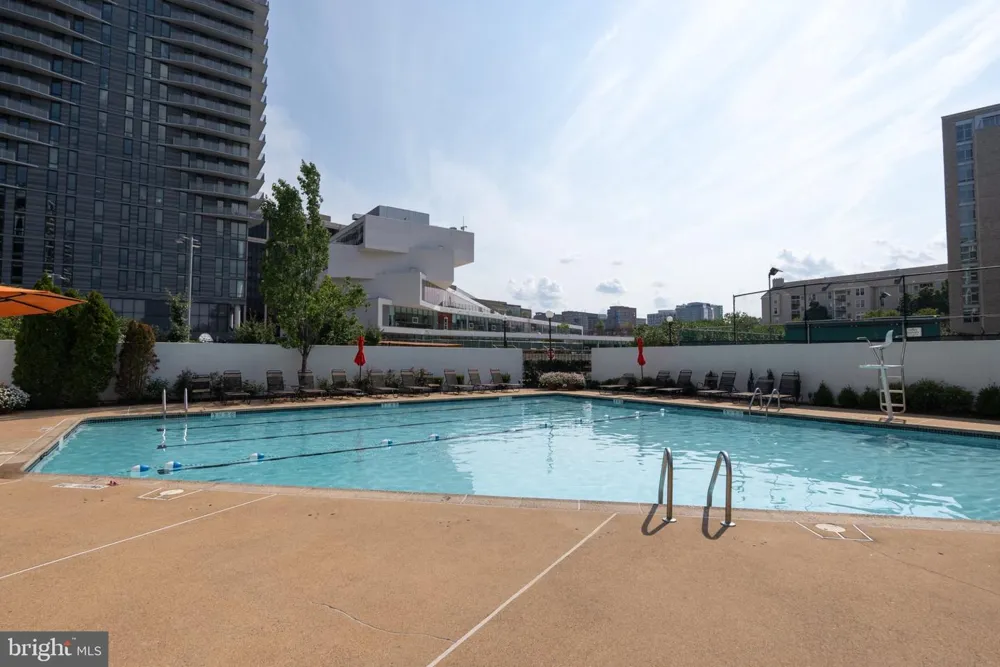 1530 KEY BOULEVARD #529 Arlington, VA 22209