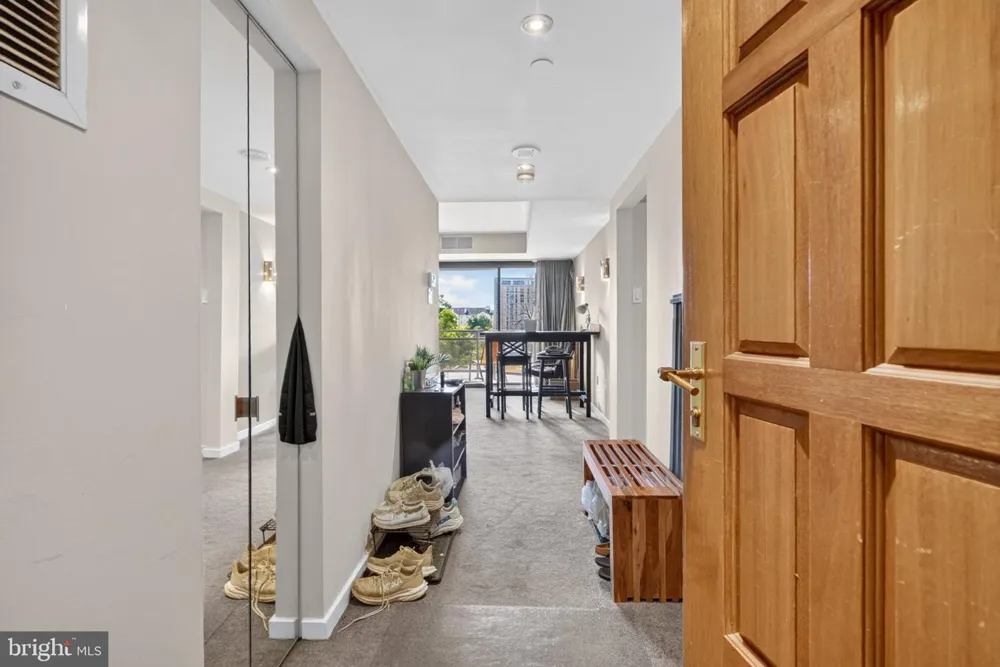 1530 KEY BOULEVARD #529 Arlington, VA 22209
