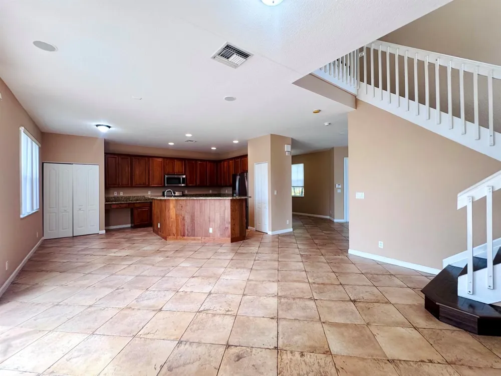 116 Hamilton Terrace Royal Palm Beach, FL 33414