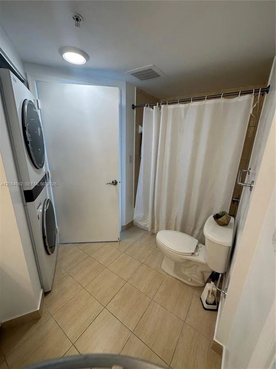 1750 Bayshore Dr #3402 Miami, FL 33132