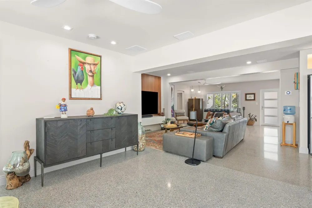 1500 MIDDLE RIVER DRIVE Fort Lauderdale, FL 33304