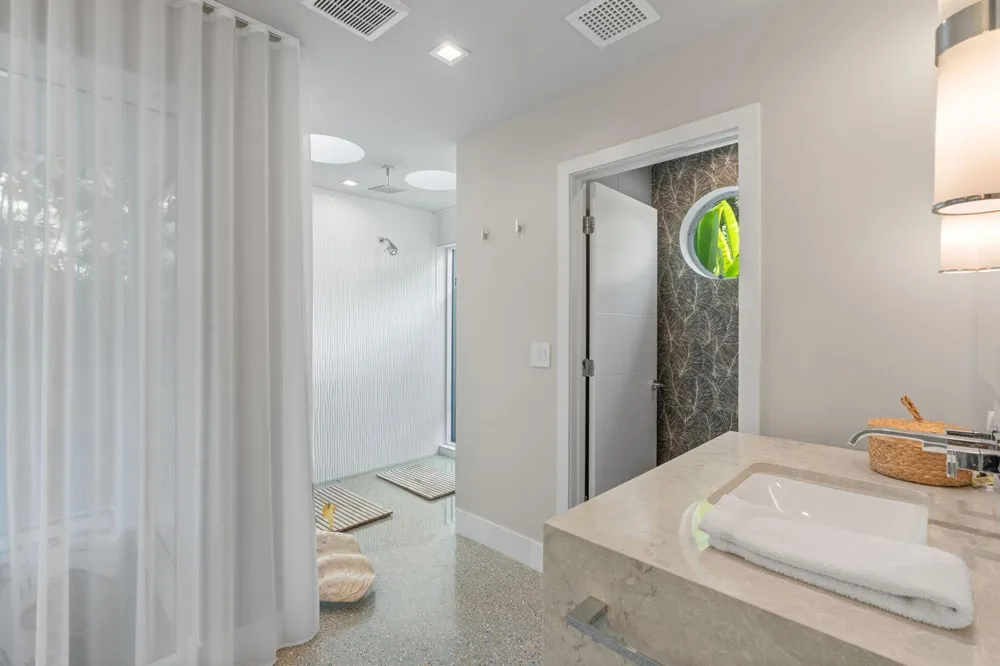 1500 MIDDLE RIVER DRIVE Fort Lauderdale, FL 33304