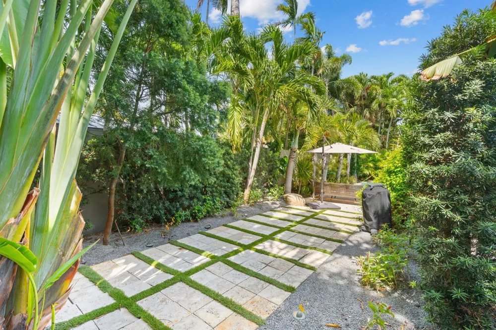 1500 MIDDLE RIVER DRIVE Fort Lauderdale, FL 33304