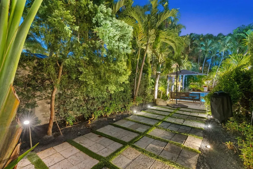 1500 MIDDLE RIVER DRIVE Fort Lauderdale, FL 33304