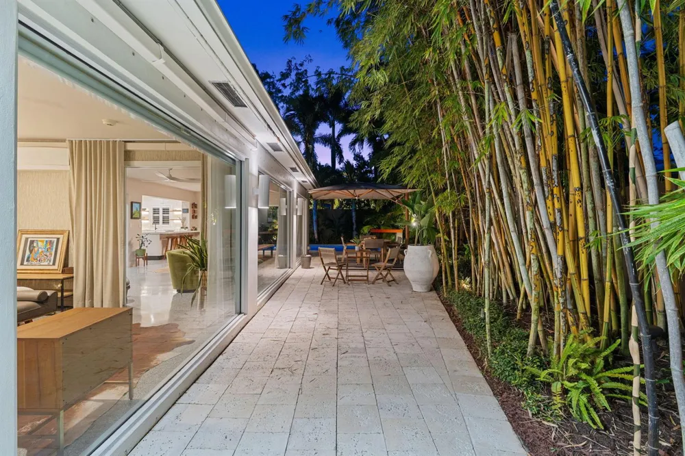 1500 MIDDLE RIVER DRIVE Fort Lauderdale, FL 33304