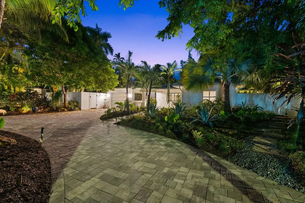 1500 MIDDLE RIVER DRIVE Fort Lauderdale, FL 33304
