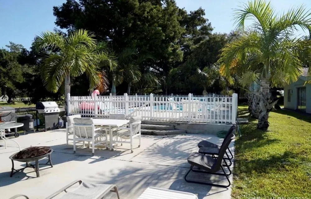 3203 SE 29th Lane ## 3 Okeechobee, FL 34974