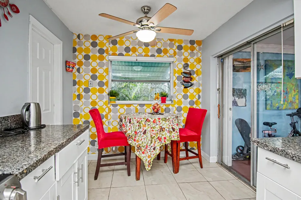5704 NW 47th Lane Tamarac, FL 33319