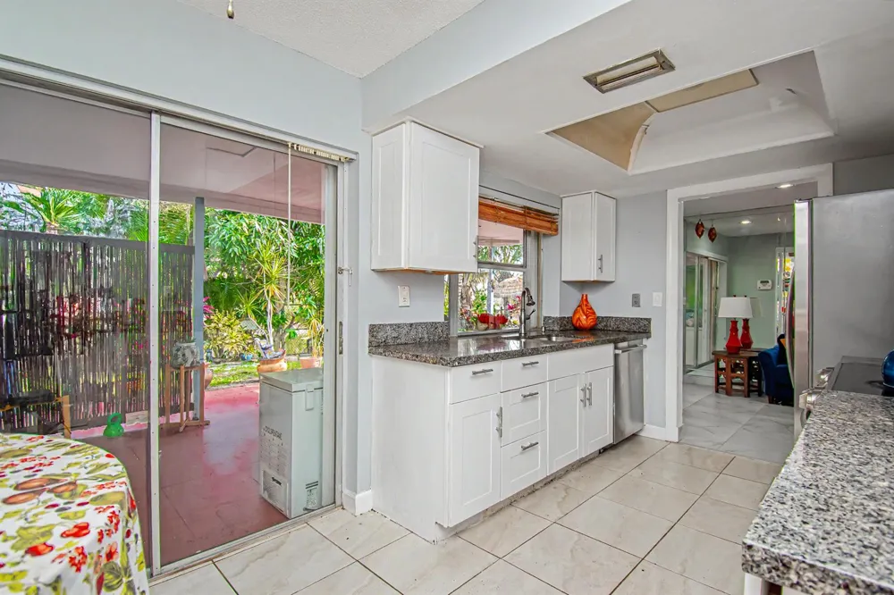 5704 NW 47th Lane Tamarac, FL 33319