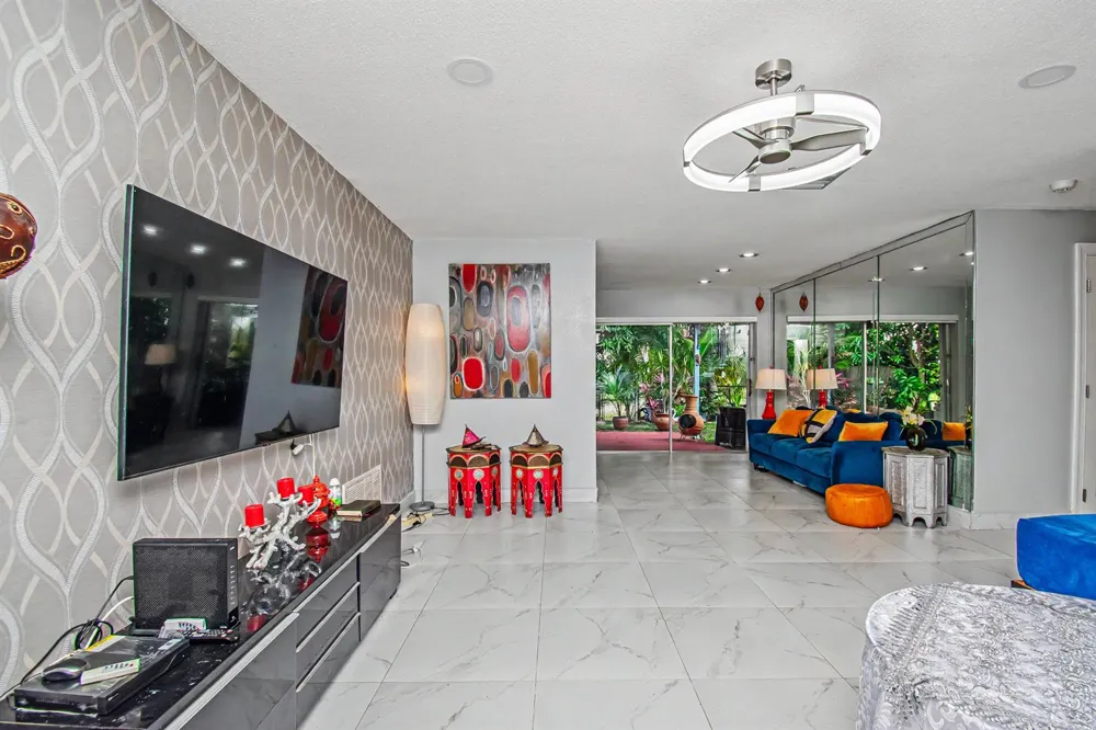 5704 NW 47th Lane Tamarac, FL 33319