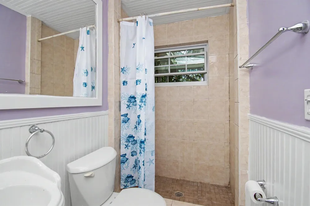 5704 NW 47th Lane Tamarac, FL 33319