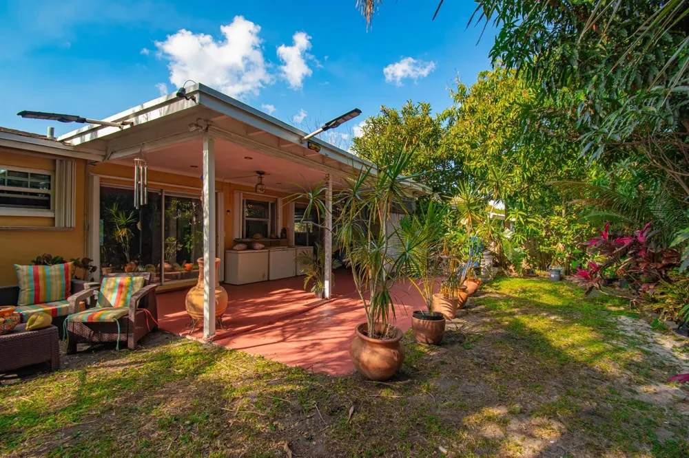 5704 NW 47th Lane Tamarac, FL 33319