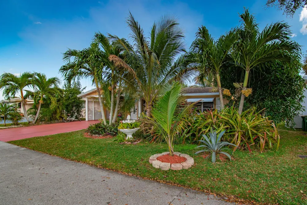 5704 NW 47th Lane Tamarac, FL 33319