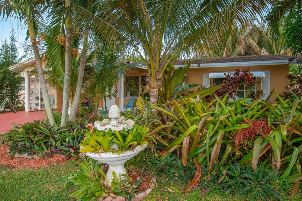 5704 NW 47th Lane Tamarac, FL 33319