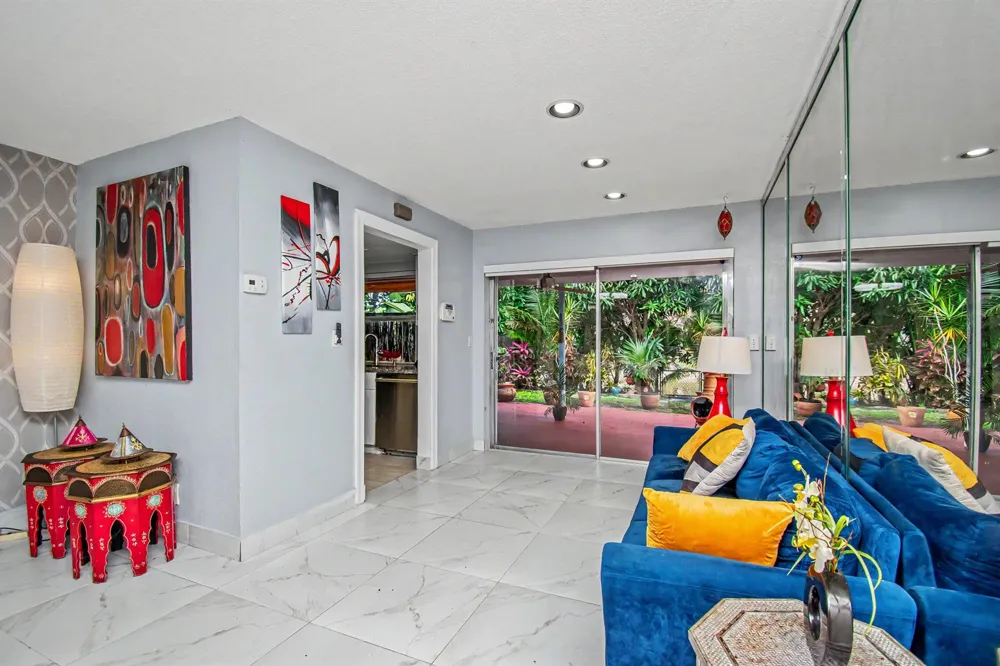5704 NW 47th Lane Tamarac, FL 33319