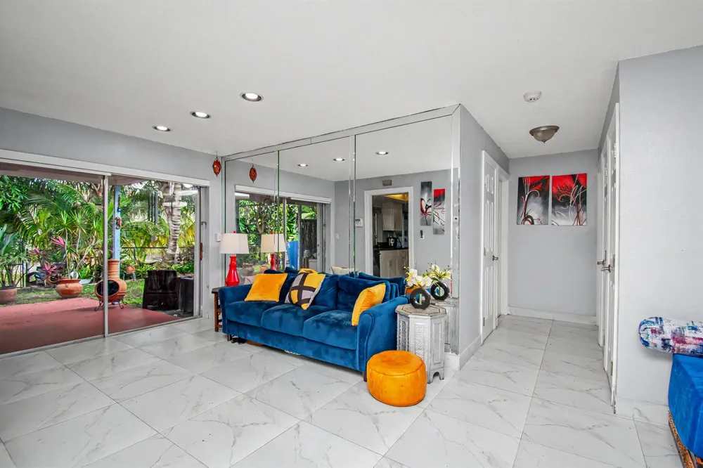 5704 NW 47th Lane Tamarac, FL 33319