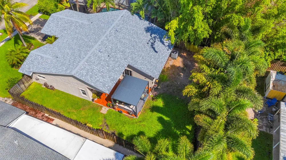 5318 NW 93rd Avenue Sunrise, FL 33351