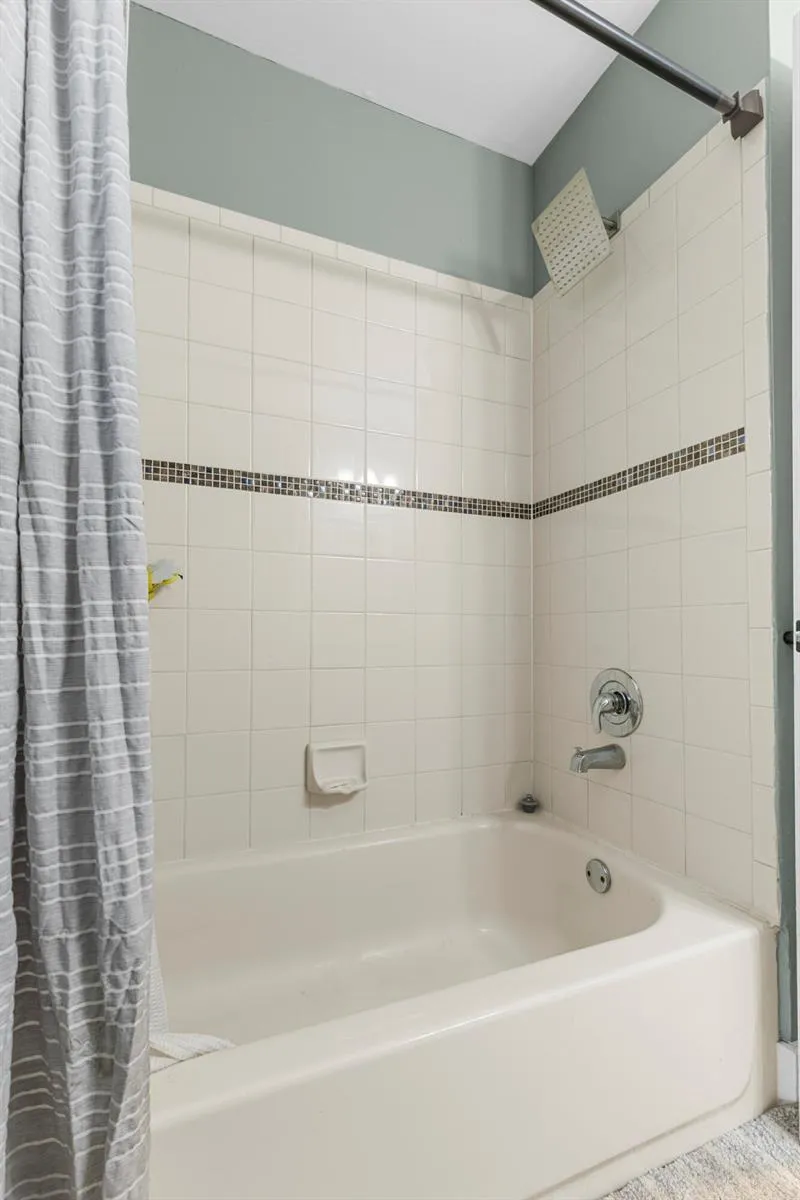 5318 NW 93rd Avenue Sunrise, FL 33351