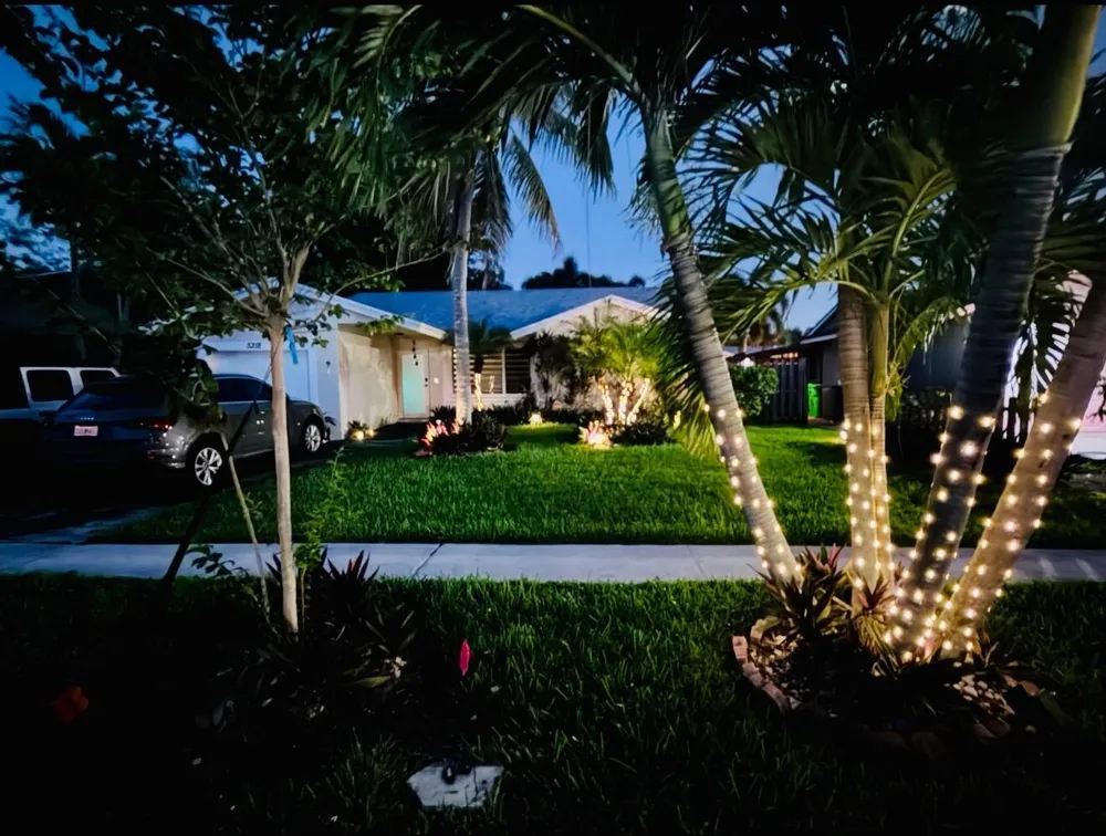5318 NW 93rd Avenue Sunrise, FL 33351