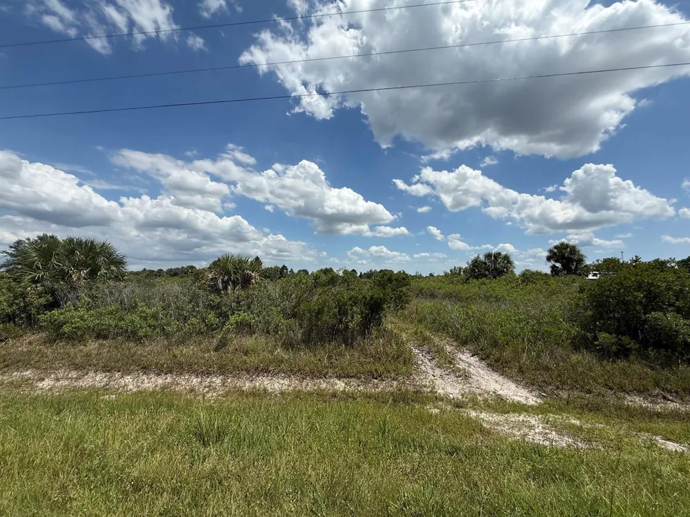 16162 NW 290TH STREET Okeechobee, FL 34972