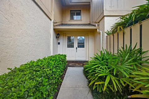 16914 WATERBEND DRIVE #270