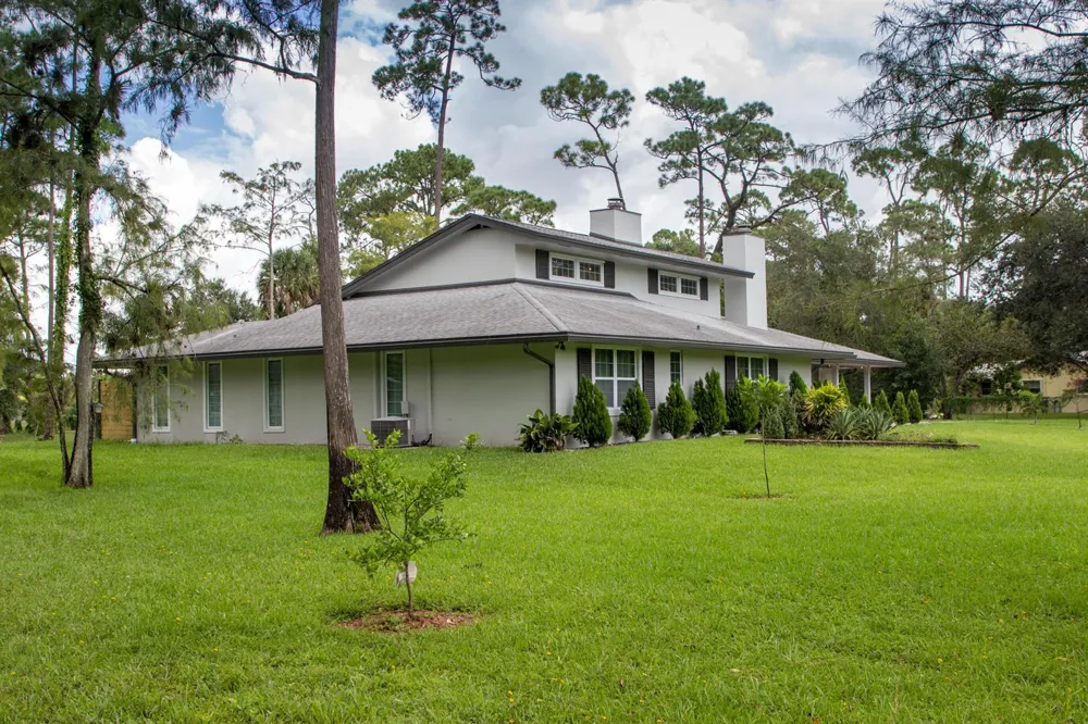 661 W RAMBLING DRIVE Wellington, FL 33414