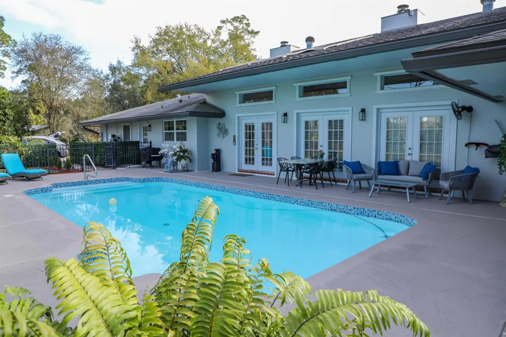 661 W RAMBLING DRIVE Wellington, FL 33414