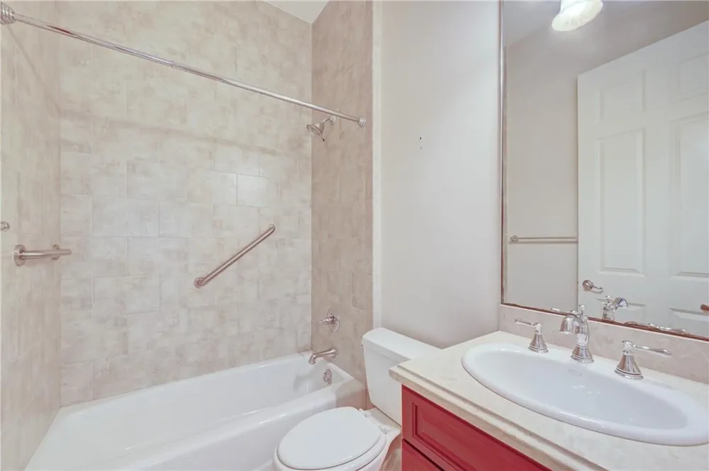 2201 SW 13TH AVENUE Fort Lauderdale, FL 33315