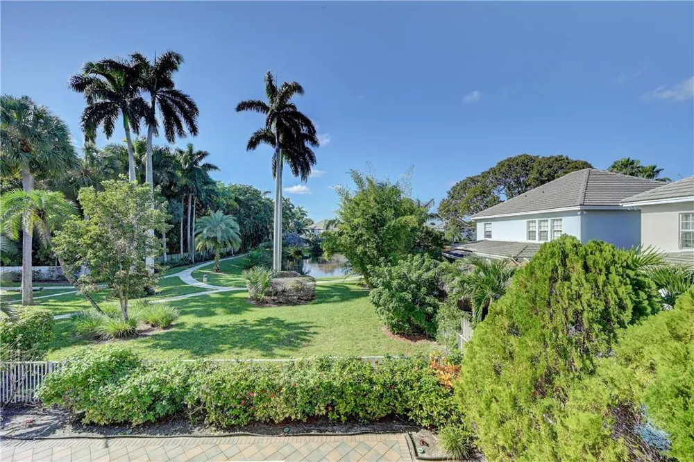 2201 SW 13TH AVENUE Fort Lauderdale, FL 33315