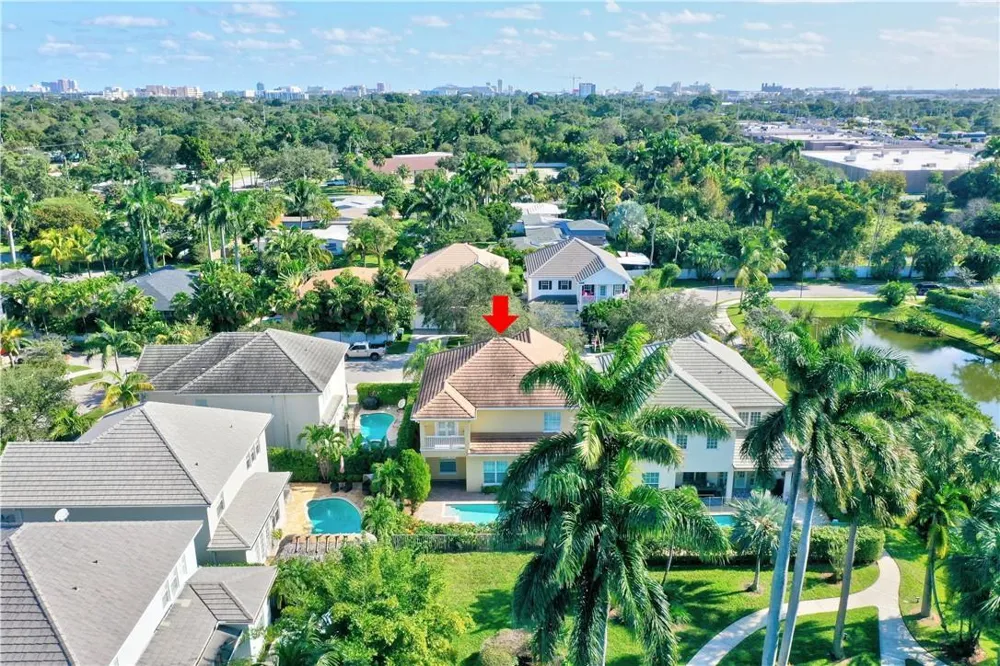 2201 SW 13TH AVENUE Fort Lauderdale, FL 33315