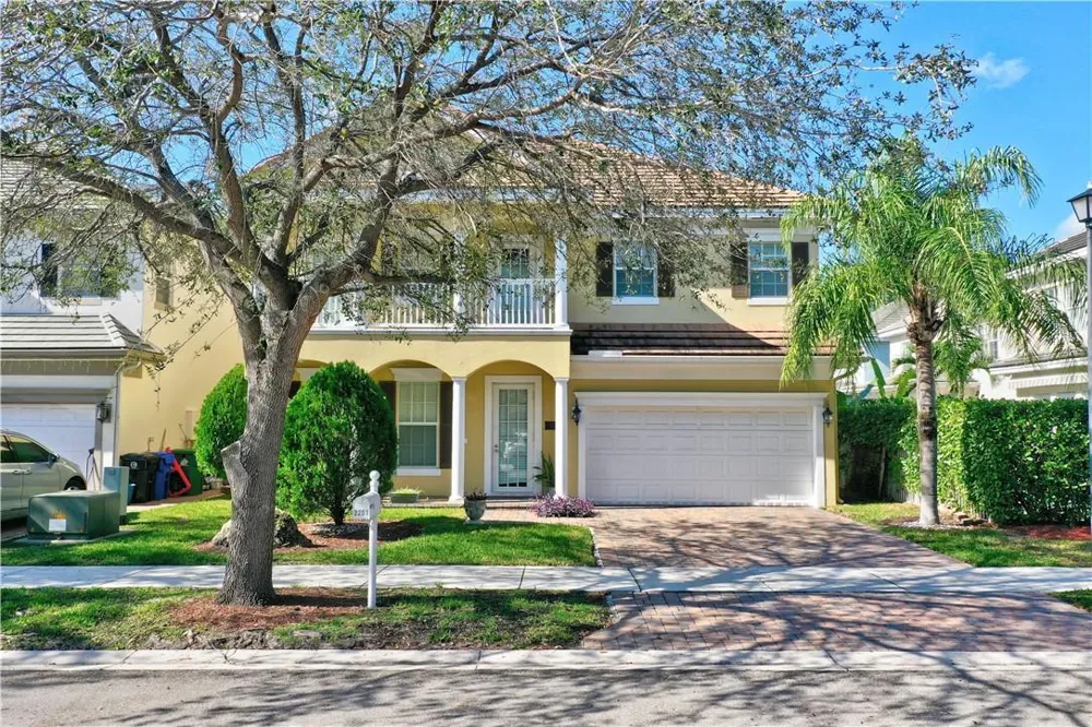 2201 SW 13TH AVENUE Fort Lauderdale, FL 33315