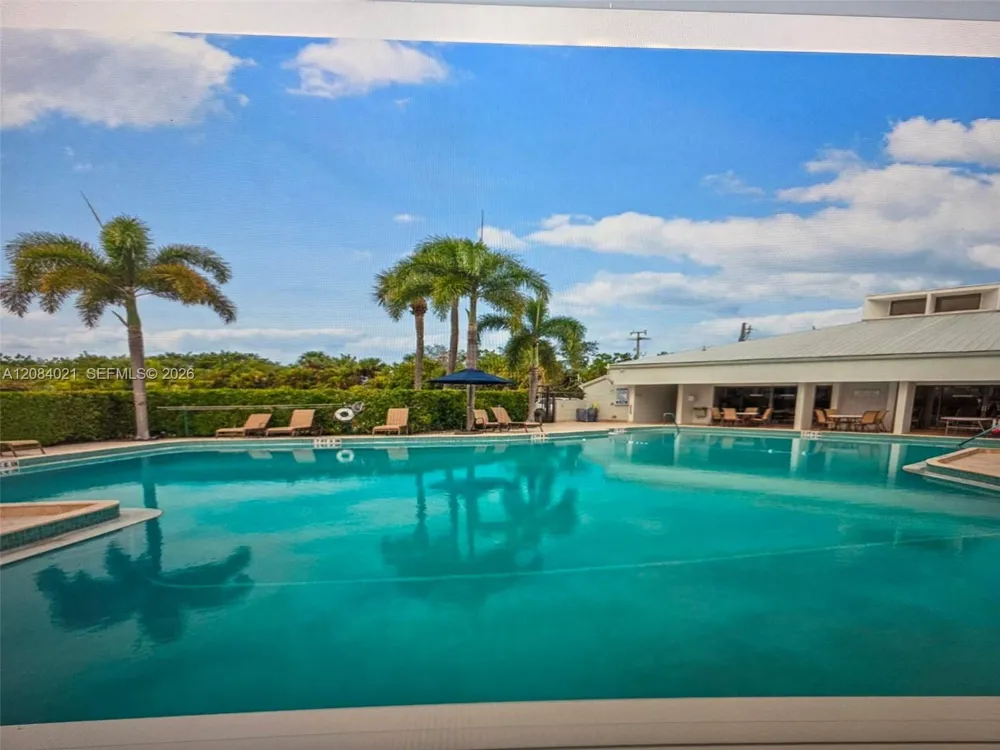 1542 Jupiter Cove Dr #207 Jupiter, FL 33469