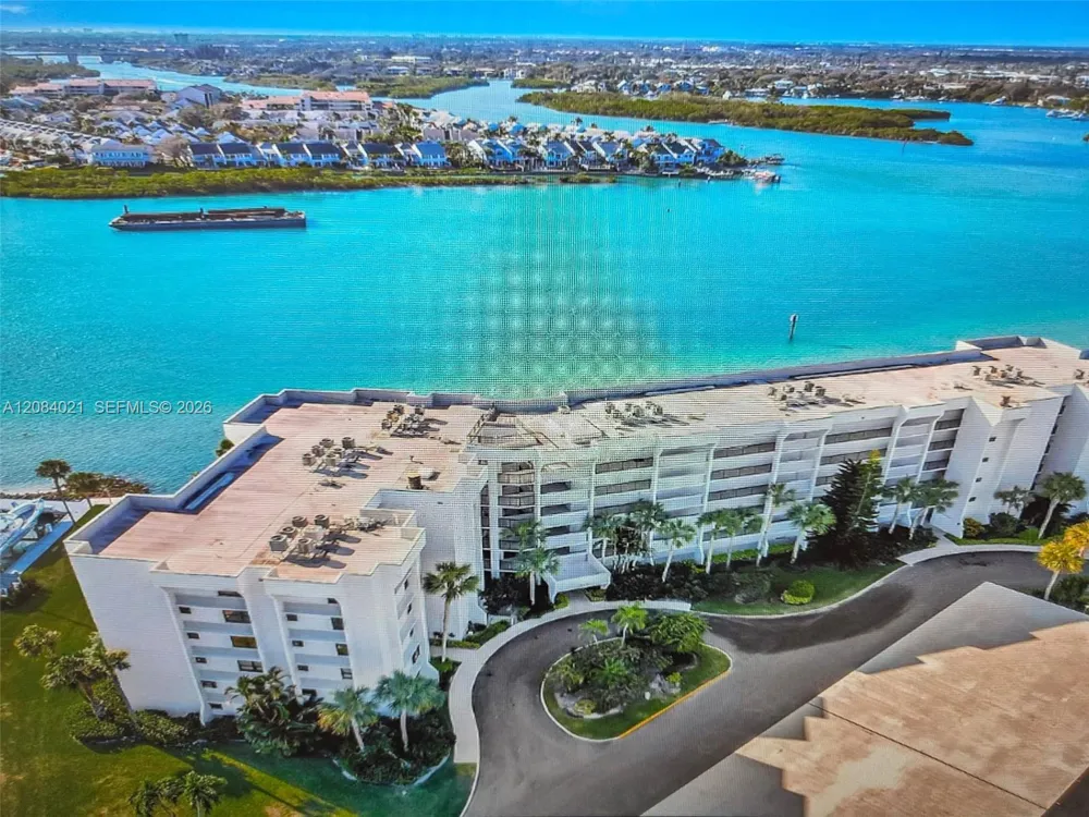 1542 Jupiter Cove Dr #207 Jupiter, FL 33469