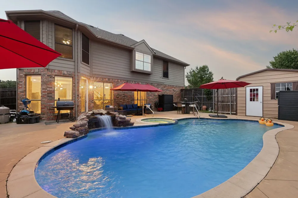 129 Timberbluff Lane Murphy, TX 75094
