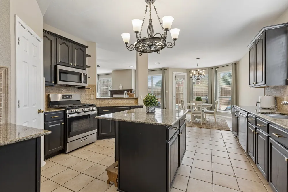 129 Timberbluff Lane Murphy, TX 75094