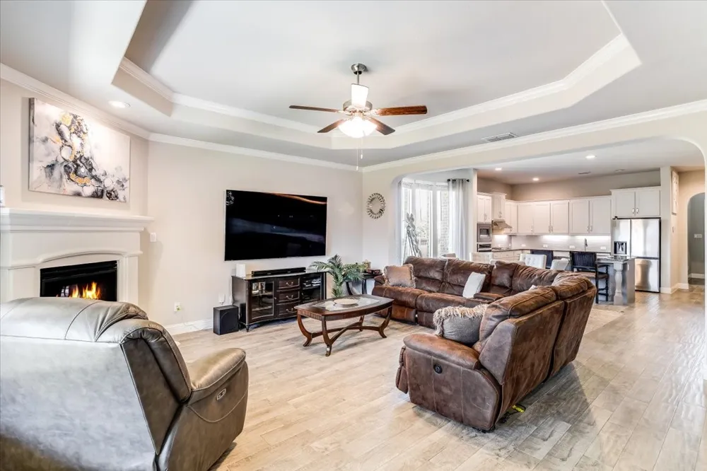 277 Mineral Point Drive Aledo, TX 76008