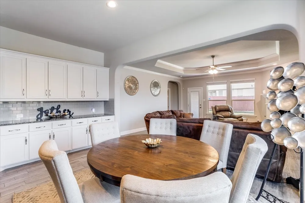 277 Mineral Point Drive Aledo, TX 76008