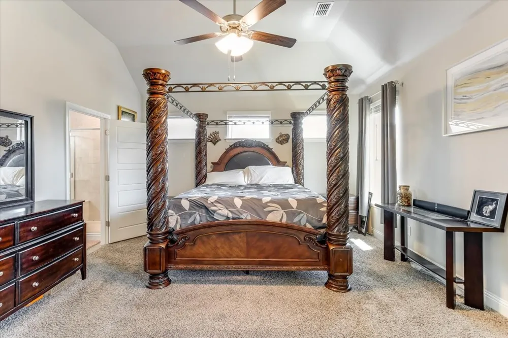277 Mineral Point Drive Aledo, TX 76008