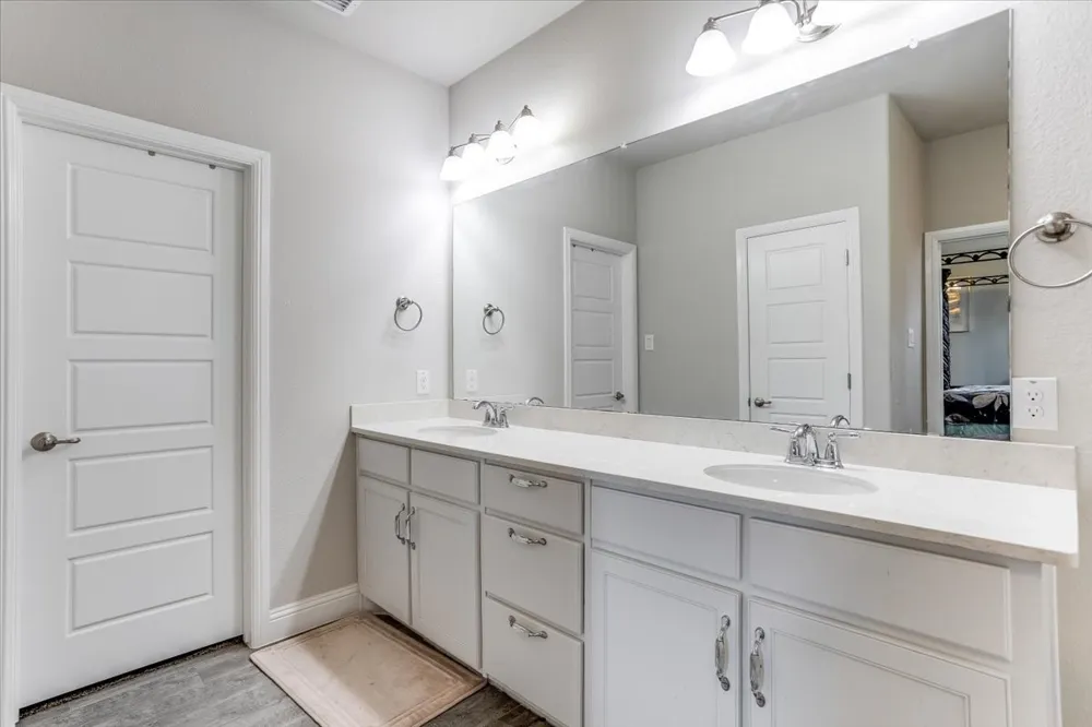 277 Mineral Point Drive Aledo, TX 76008