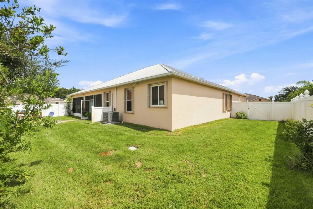 100 Salazar Lane Sebastian, FL 32958