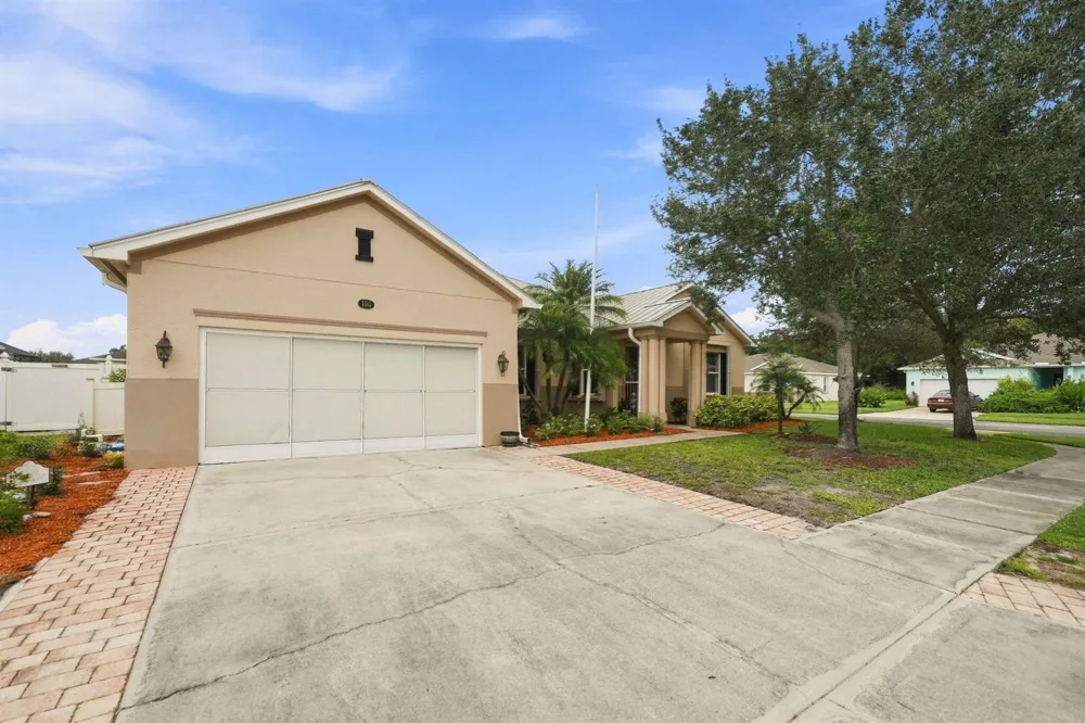 100 Salazar Lane Sebastian, FL 32958