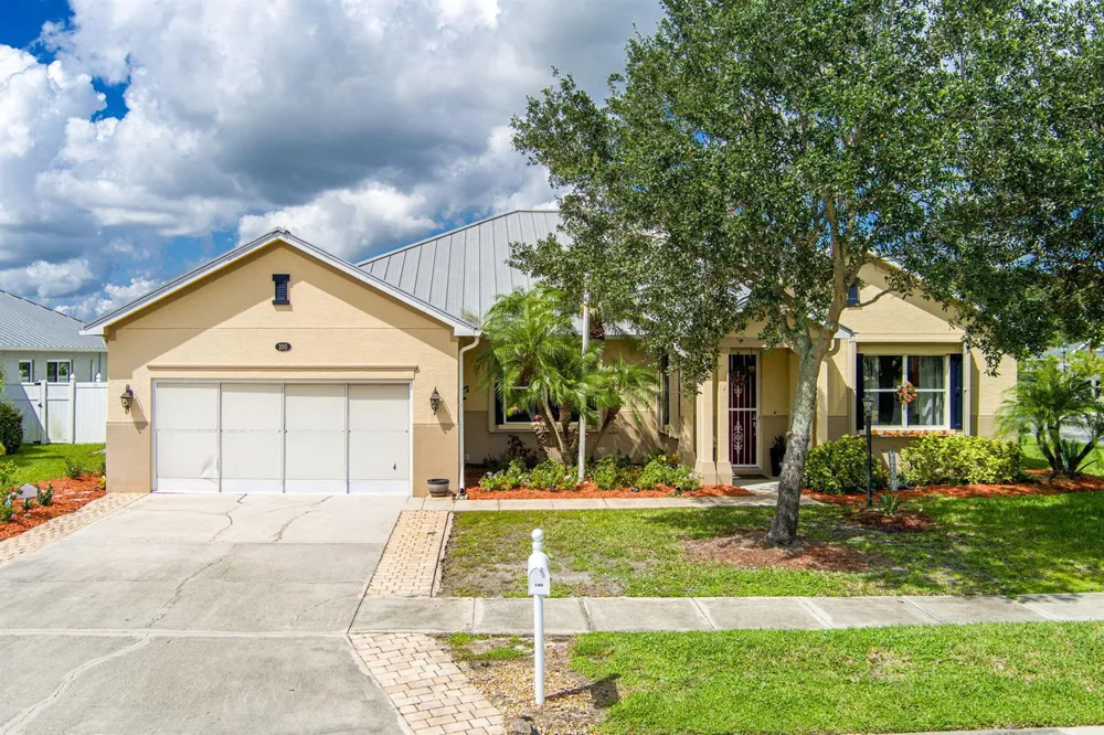 100 Salazar Lane Sebastian, FL 32958