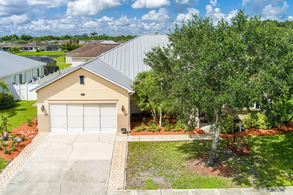100 Salazar Lane Sebastian, FL 32958