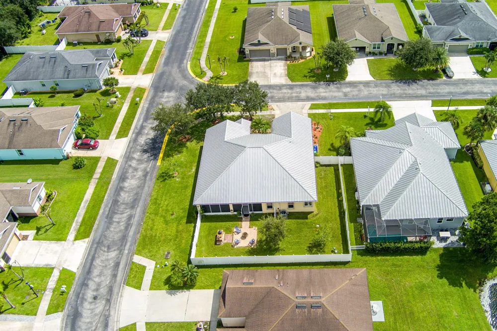 100 Salazar Lane Sebastian, FL 32958